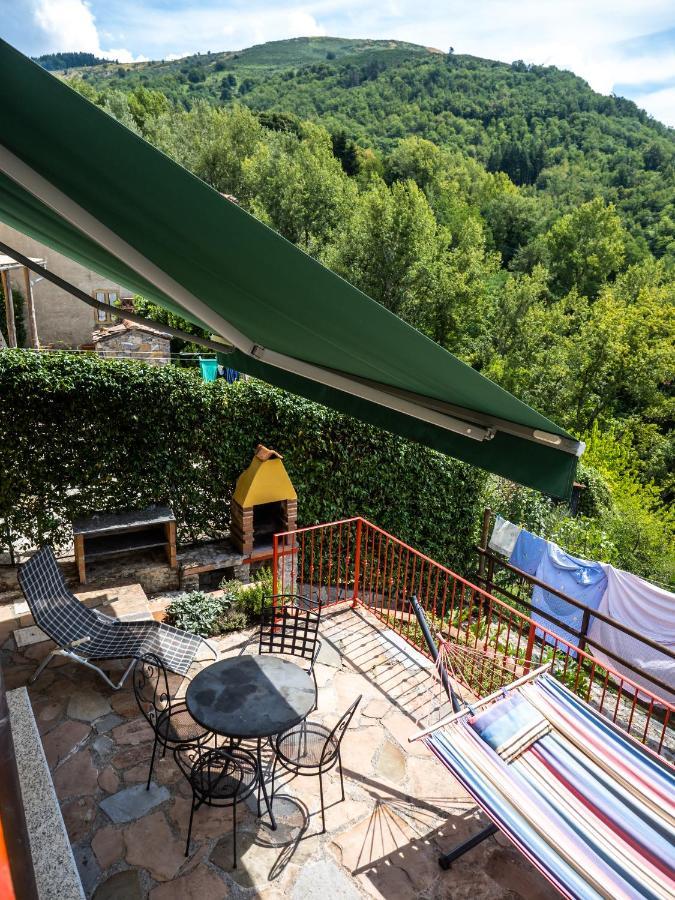 Deliziosa Casetta Sull'Appennino Toscano Montefegatesi Luaran gambar