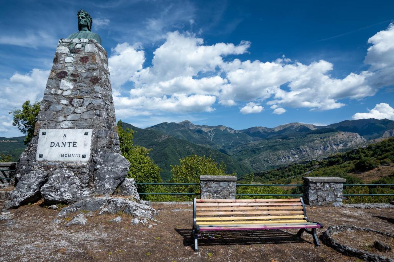 Deliziosa Casetta Sull'Appennino Toscano Montefegatesi Luaran gambar